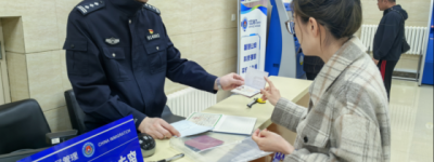 哈洽会现场“秒办”护照  绿色通道解燃眉之急